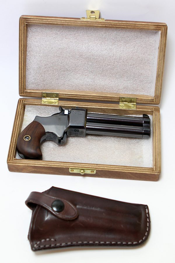 Perkusní dvouhlavňová pistole Great Gun Derringer 9mm