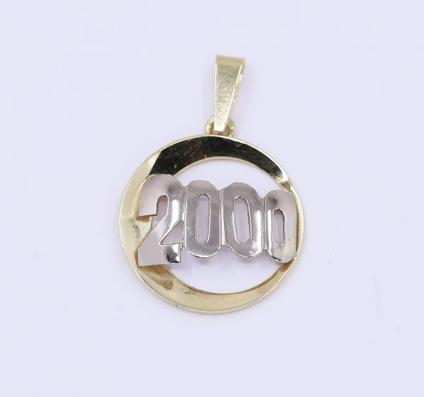 Zlatý přívěsek ročníku 2000